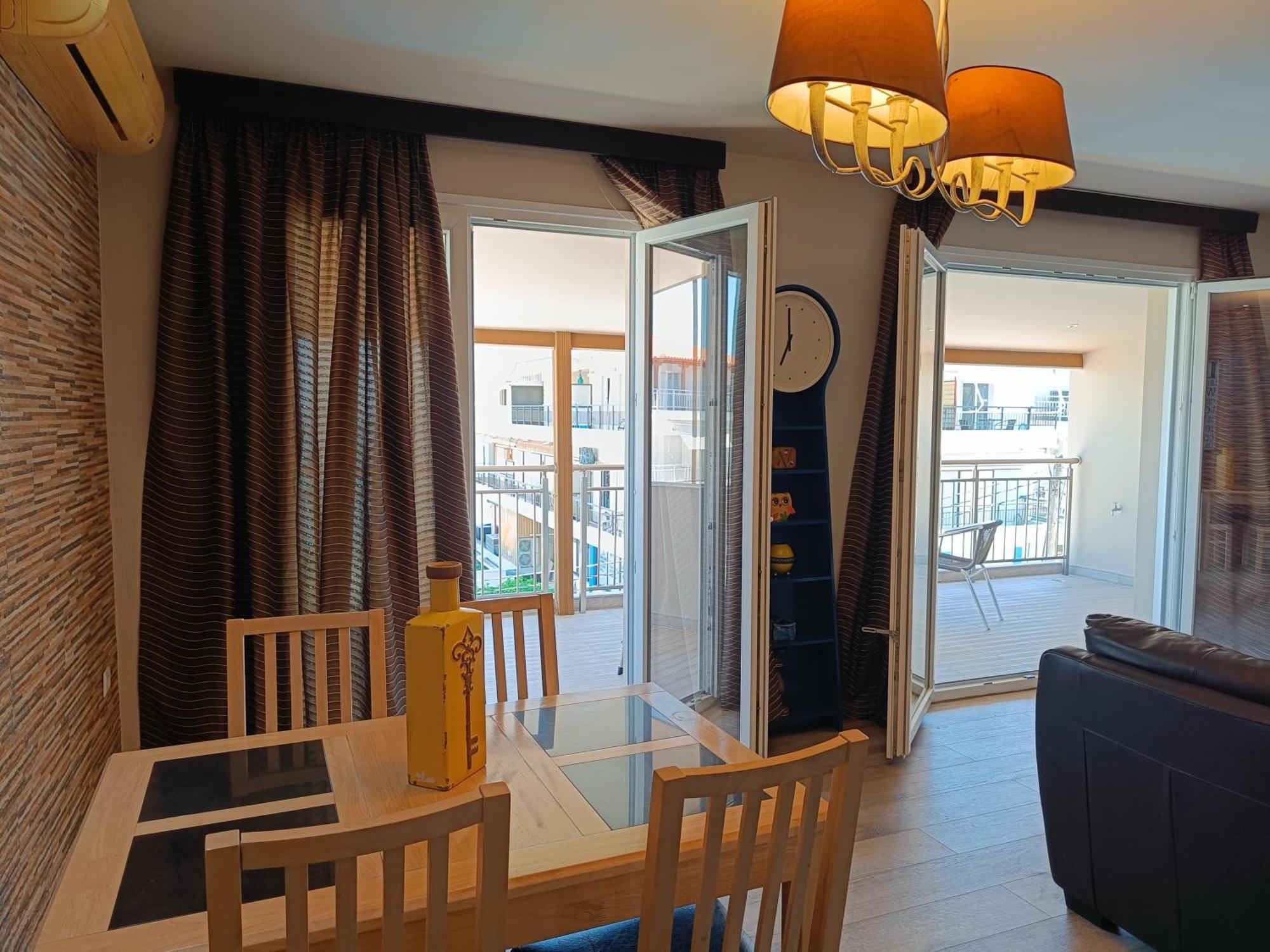 Skyview Paralia Apartment Екстериор снимка